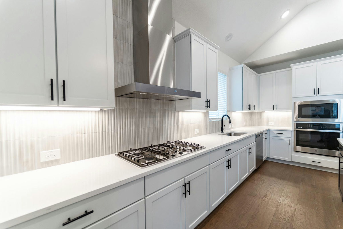 209 Joy Ln — photo 3
