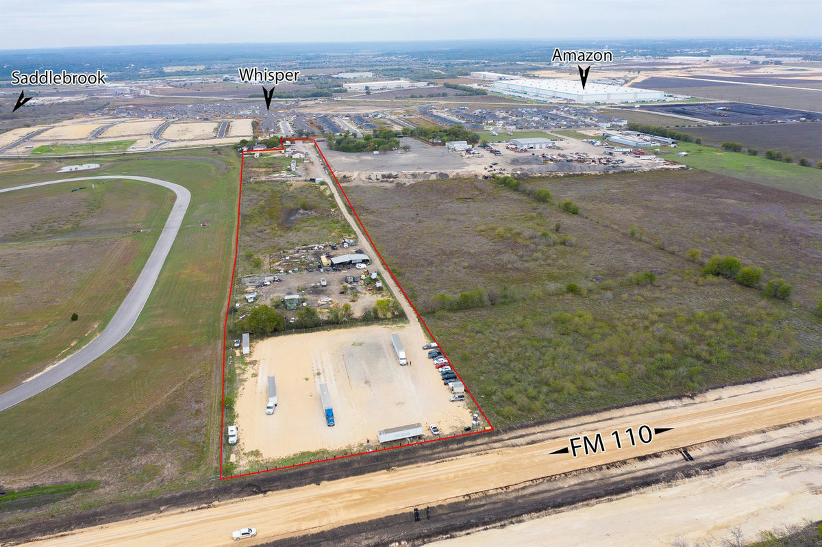 3030 Harris Hill Rd — exterior