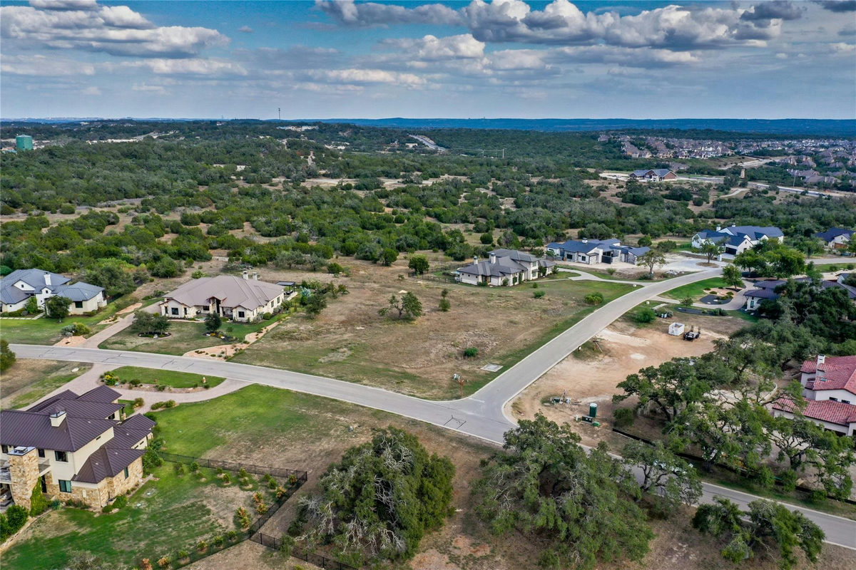 8501 Springdale Ridge Dr — photo 4