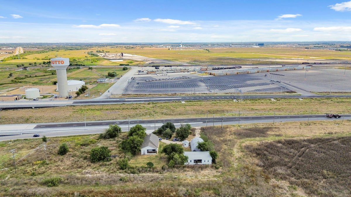 280 FM 3349 — photo 3