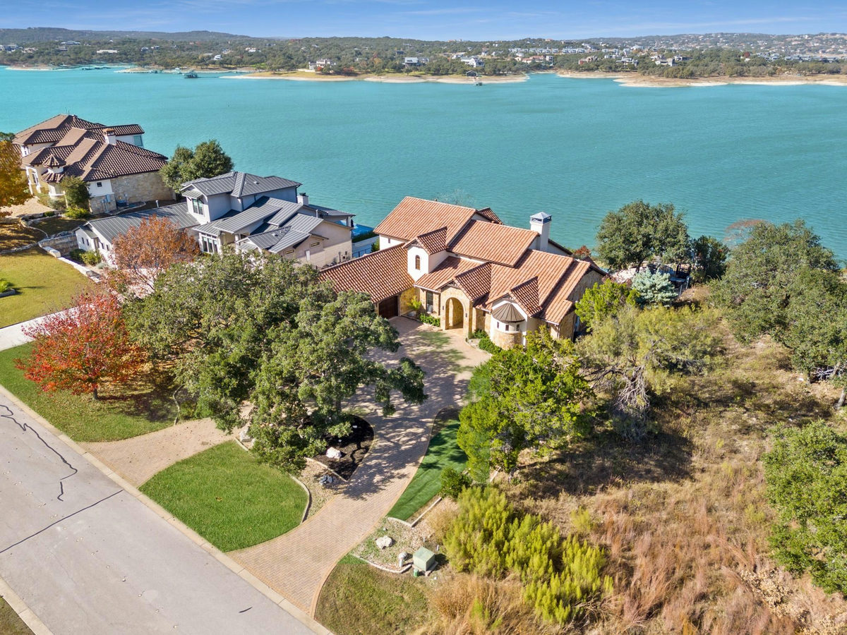 1400 Watercliffe Dr — photo 5