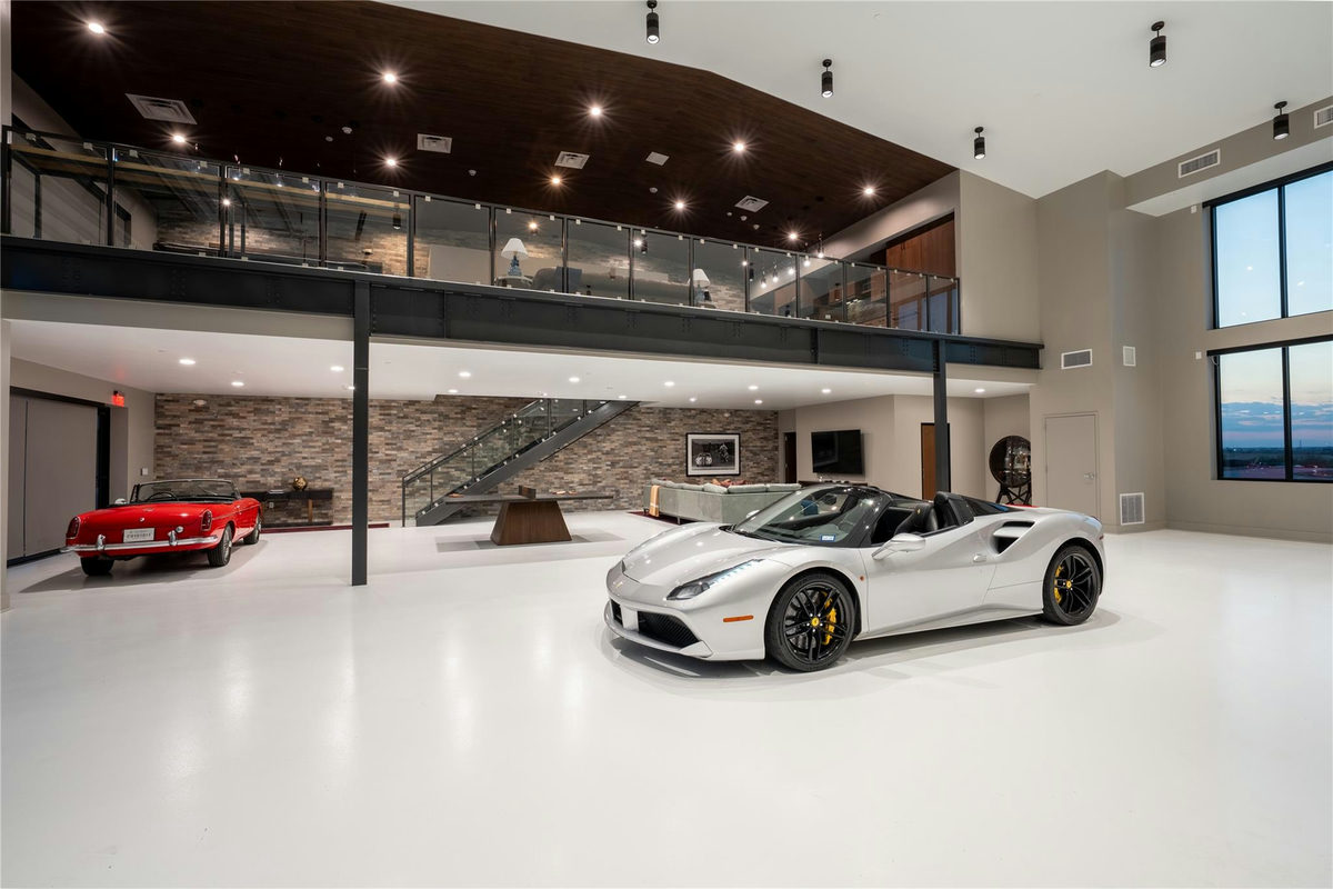 8001 Circuit of the Americas Blvd #2101 — photo 4