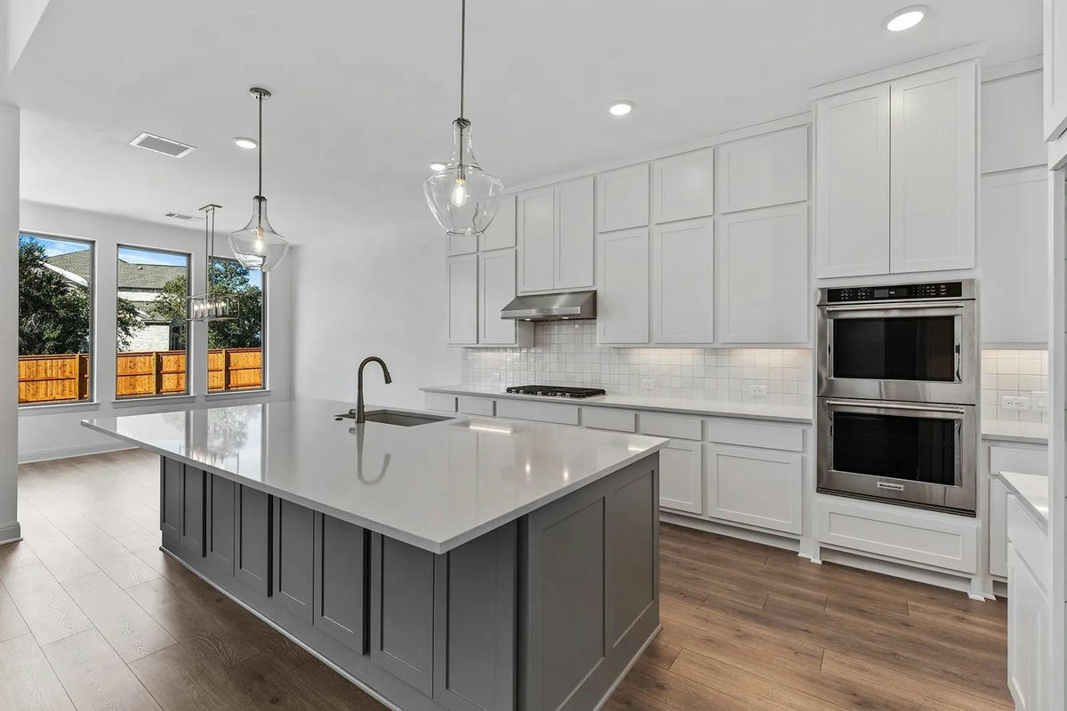 400 Buckaroo Dr — photo 4