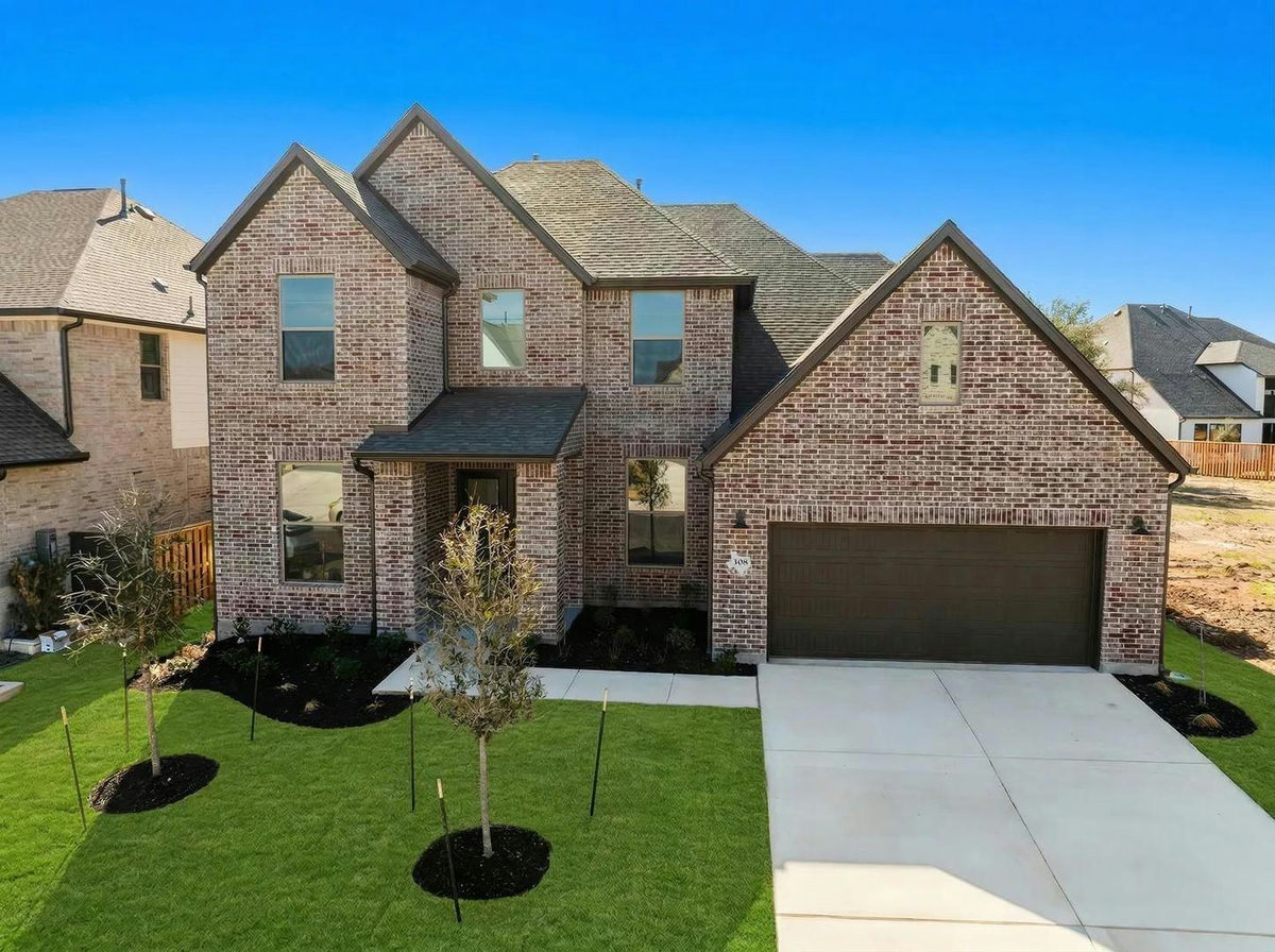 308 Buckaroo Dr — exterior