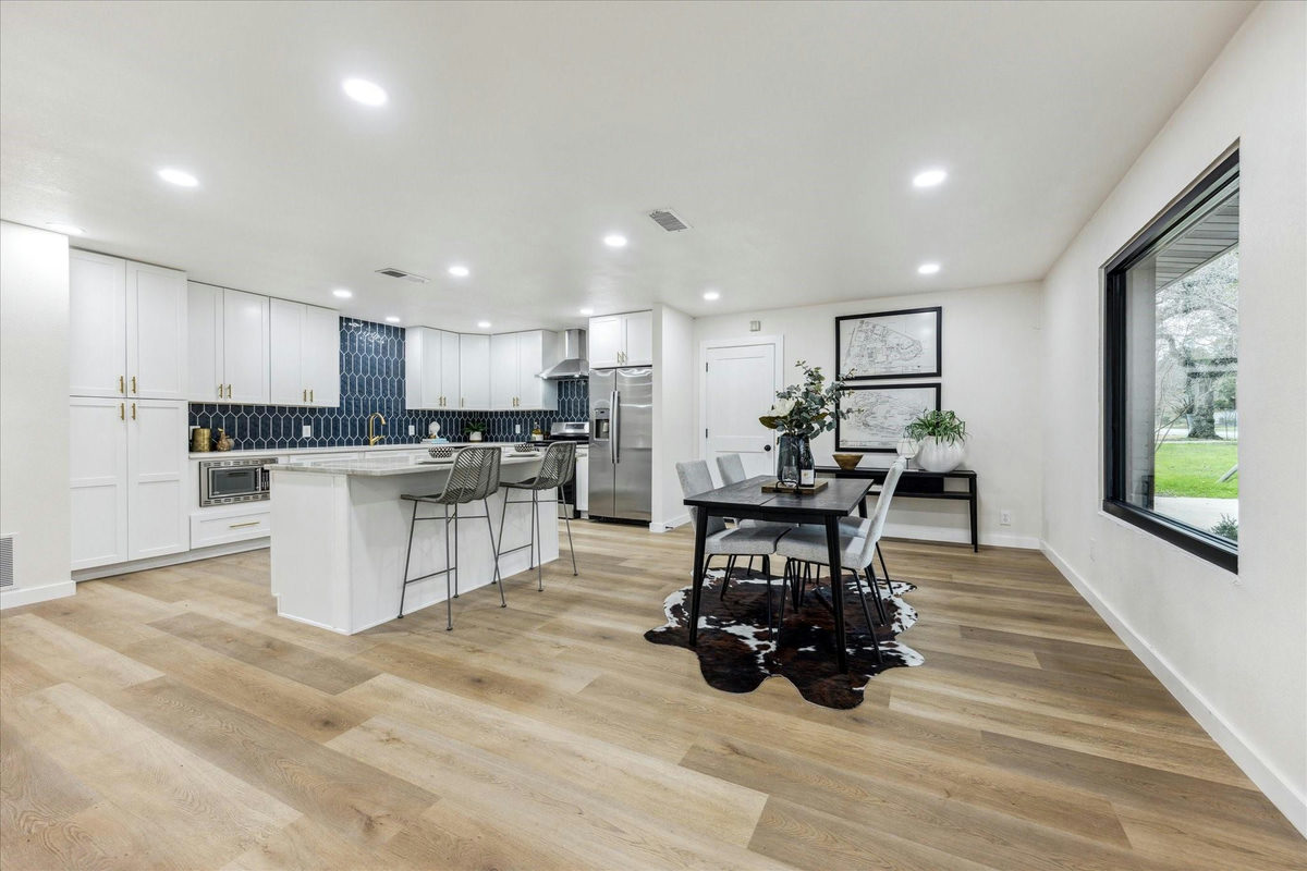 4608 Frontier Trl — exterior