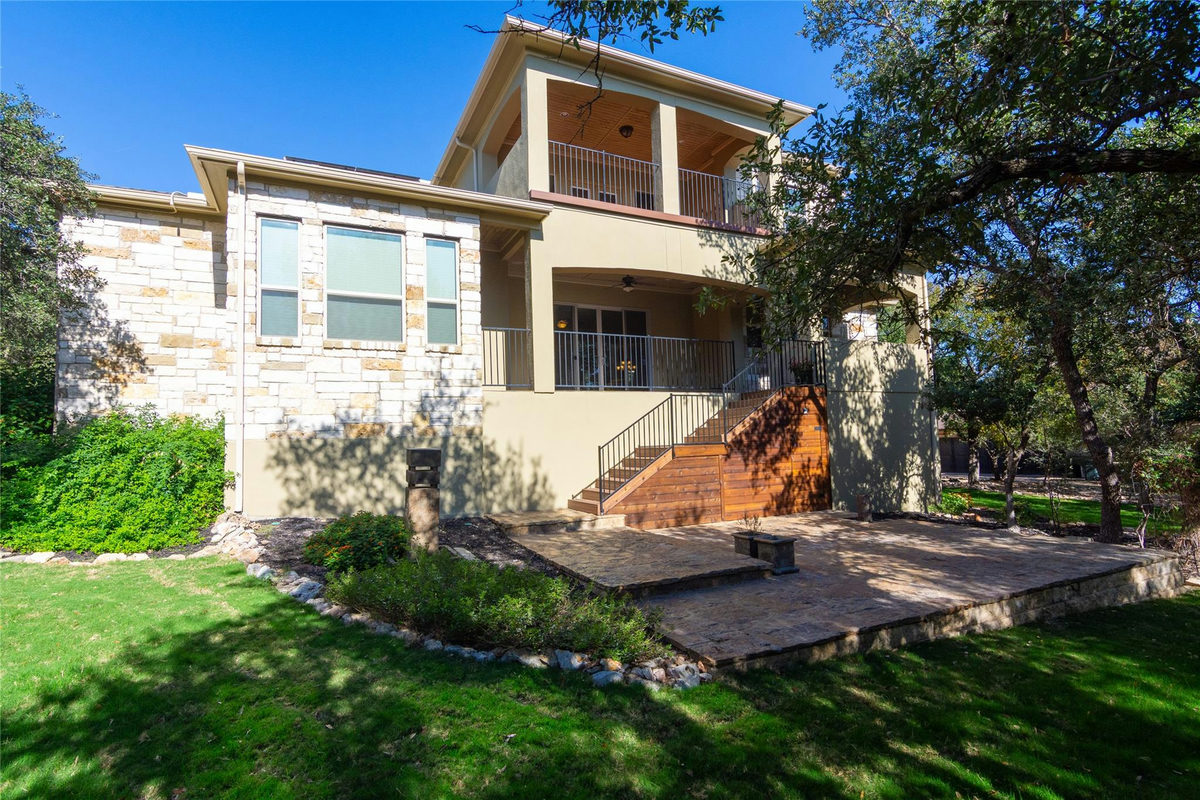 316 Chadwick Dr — exterior