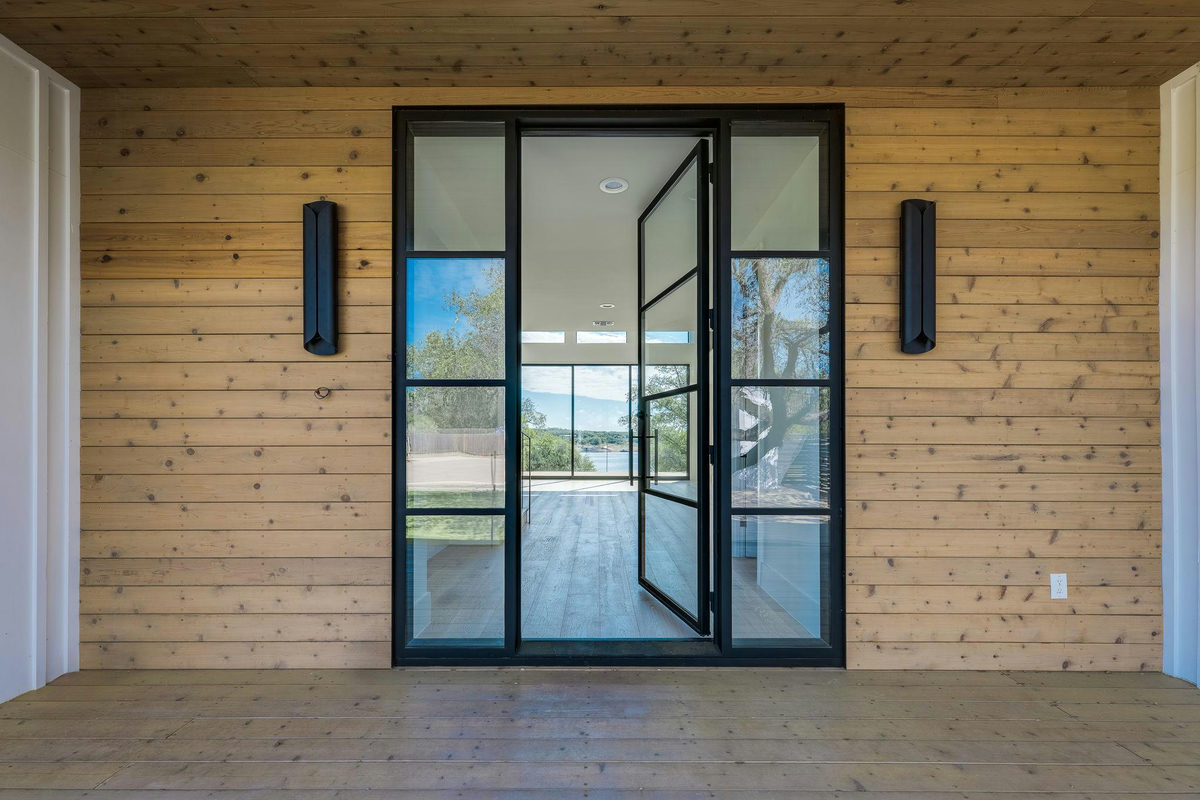 909 Cat Hollow Club Dr — photo 4