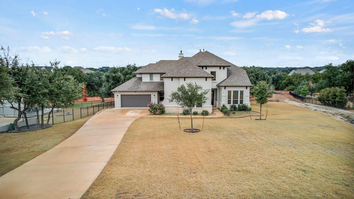 525 Houston Loop — photo 2