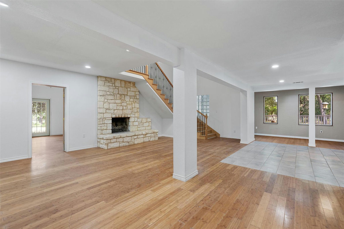 601 Deertrail Dr — photo 5