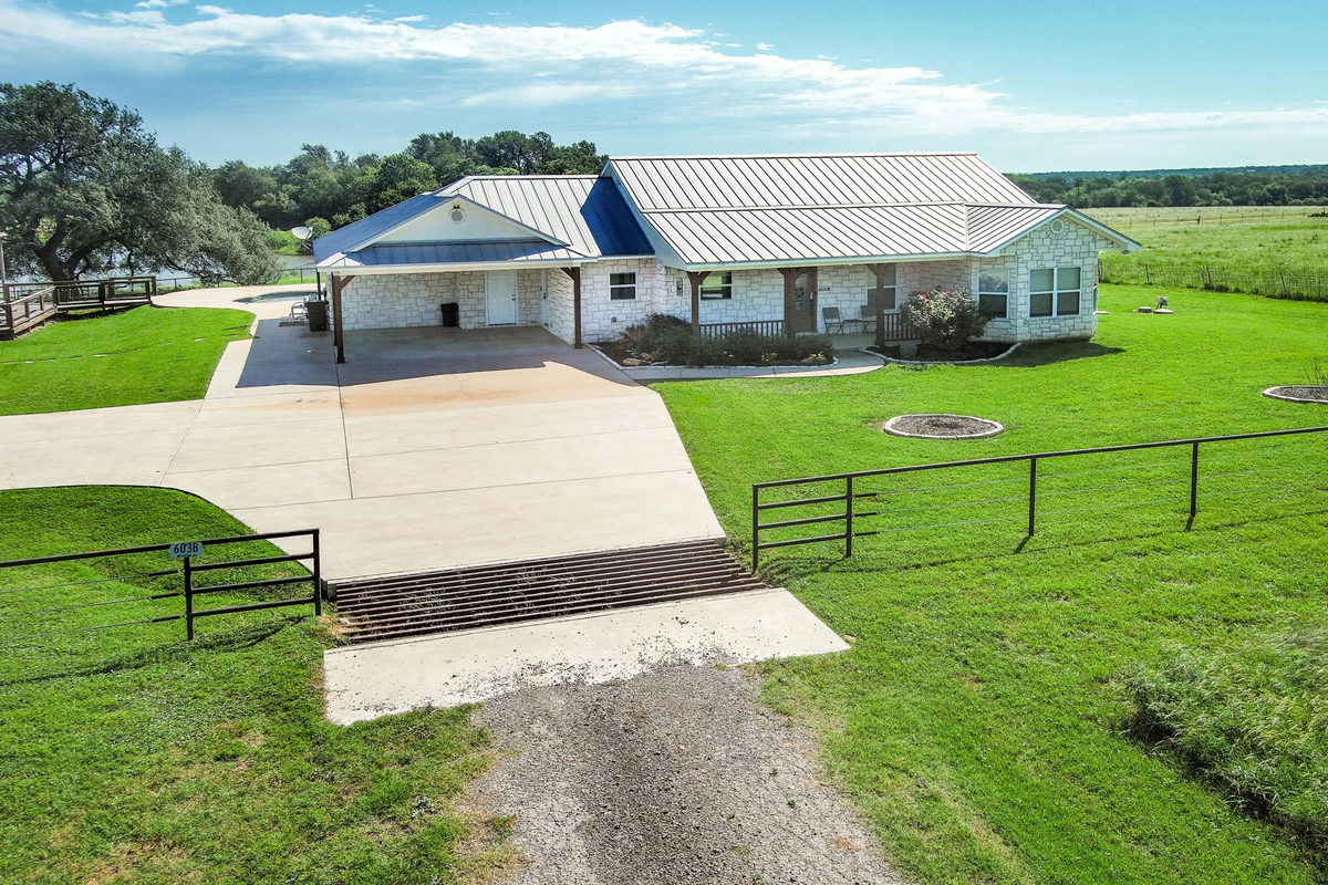 603 Watterson Rd #B and C — exterior