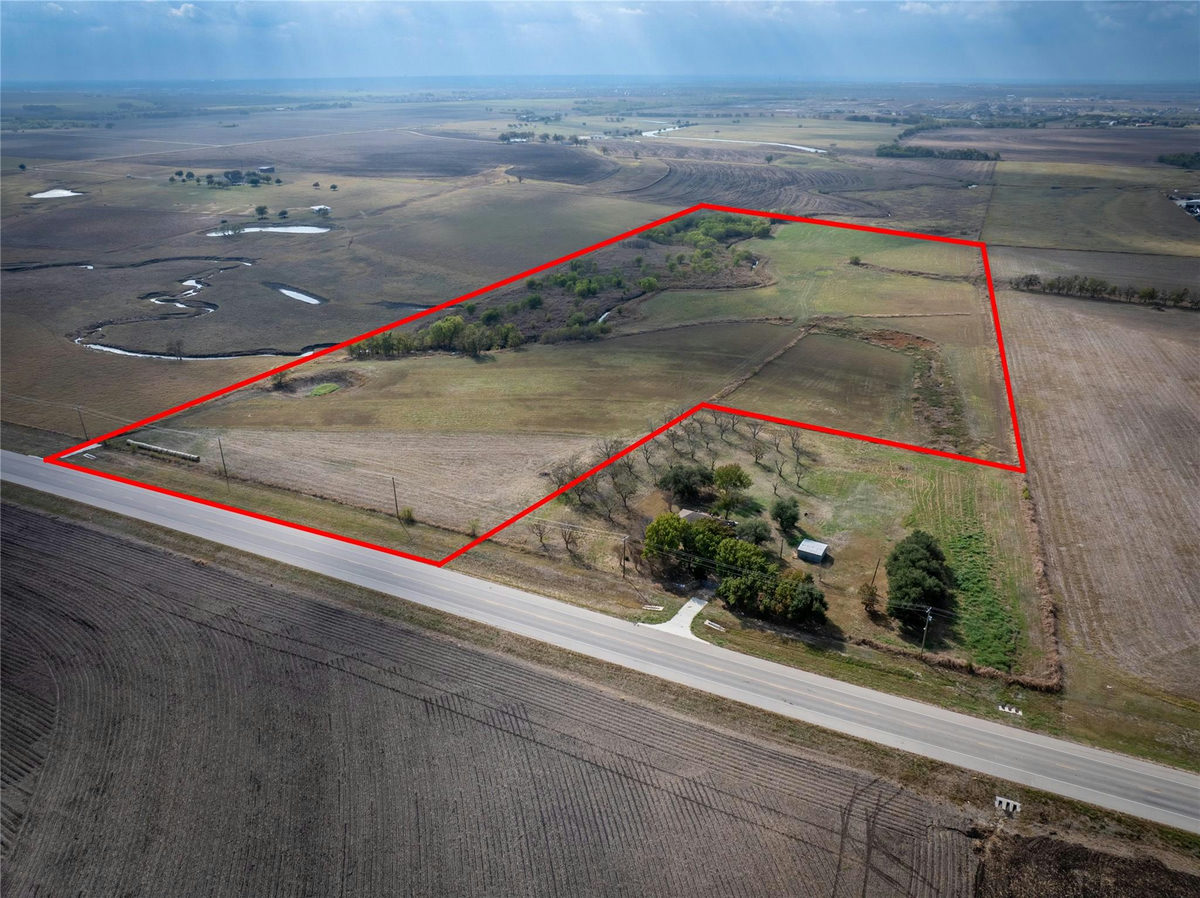 4100 County Road 101 Rd — exterior