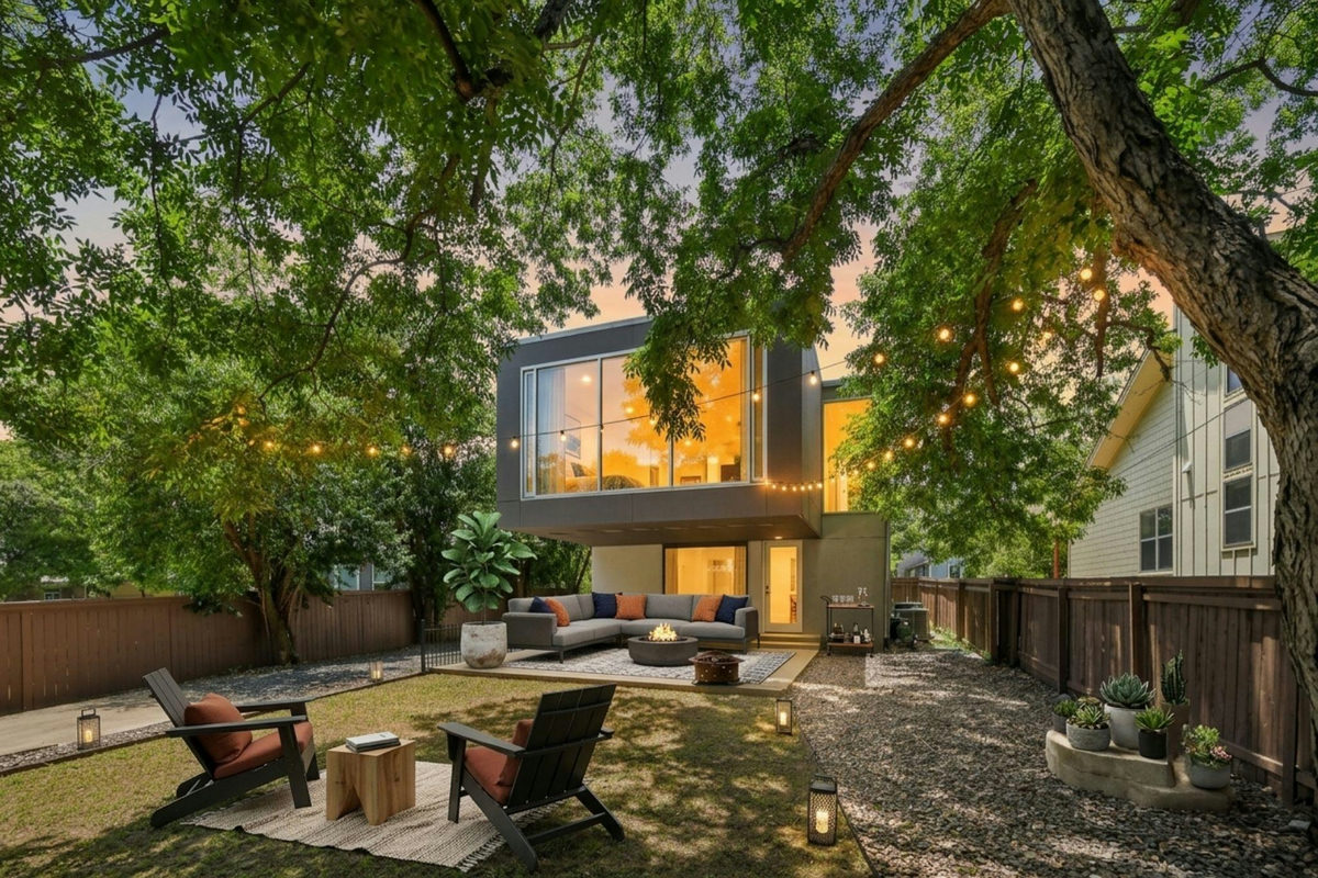 208 Lessin Ln — exterior