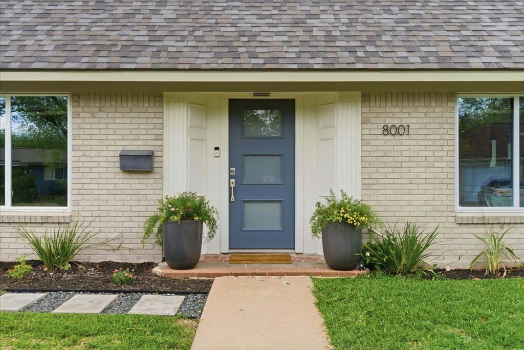 8001 Camden Dr — photo 2