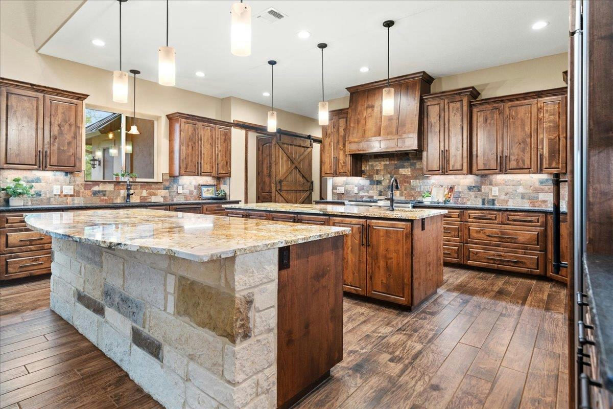 1951 Bridlewood Ranches Dr — photo 3