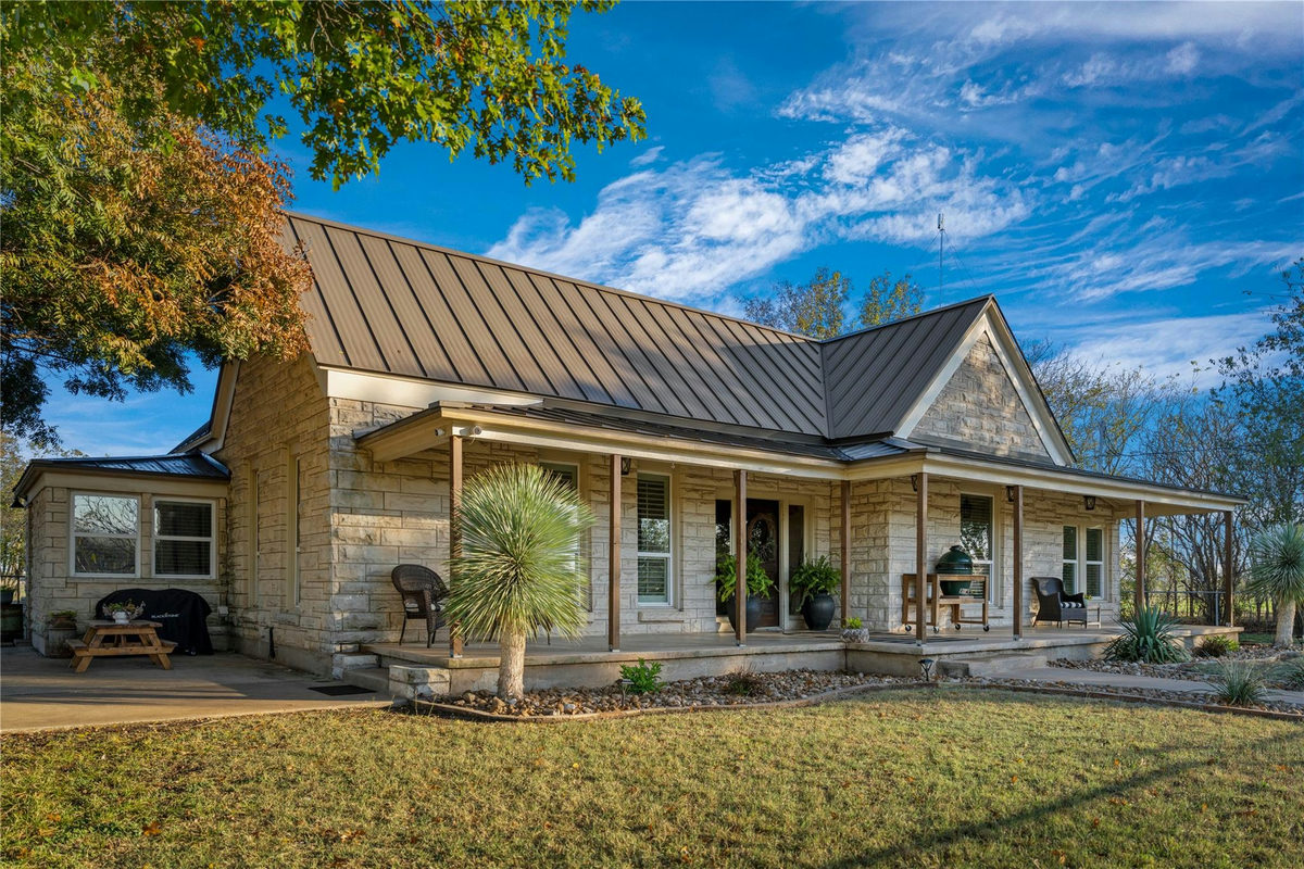 8323 E State Highway 29 — photo 5