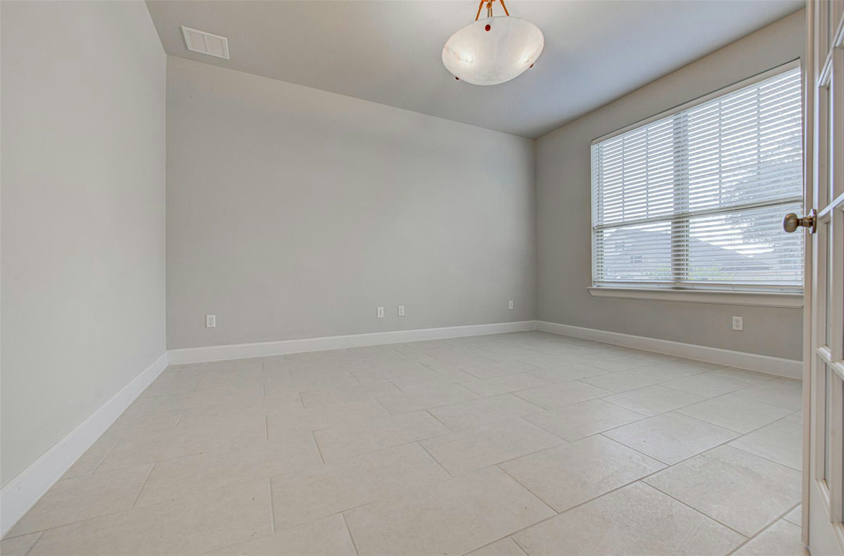 316 Buffalo Ridge Dr — photo 5