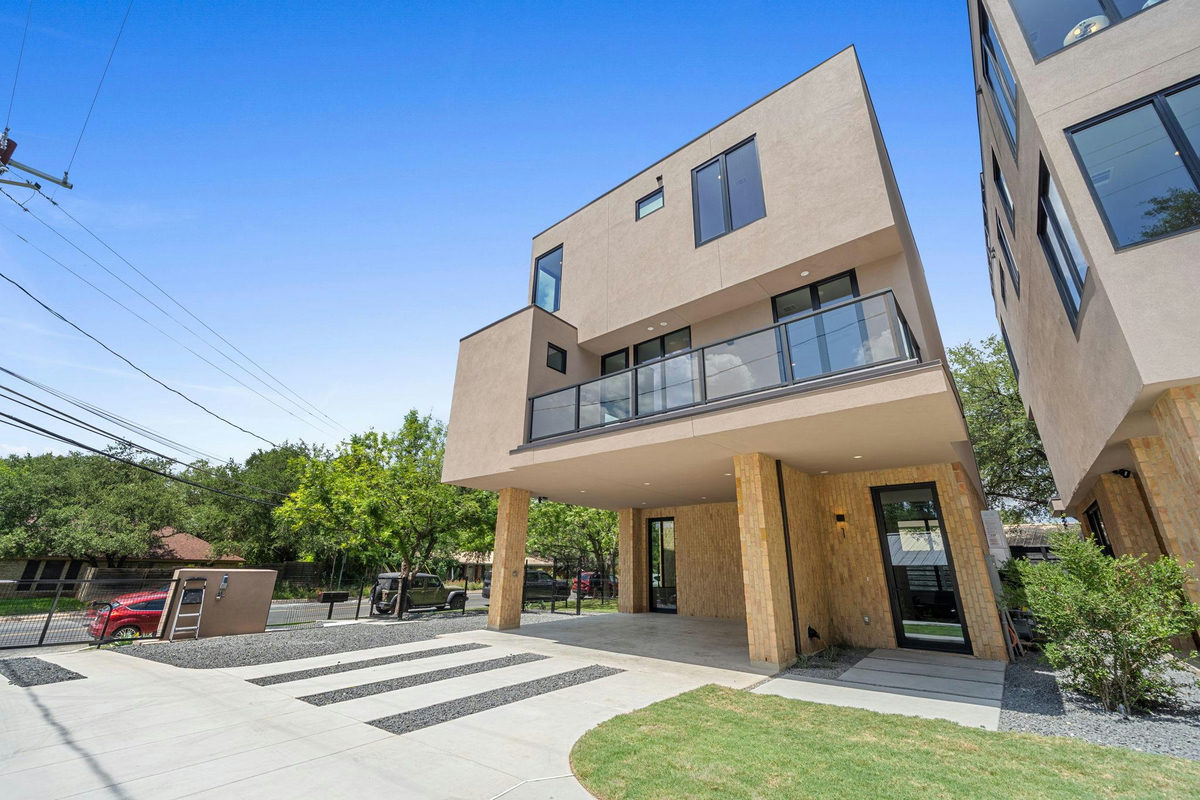 1403 Barton Hills Dr #1 — photo 3