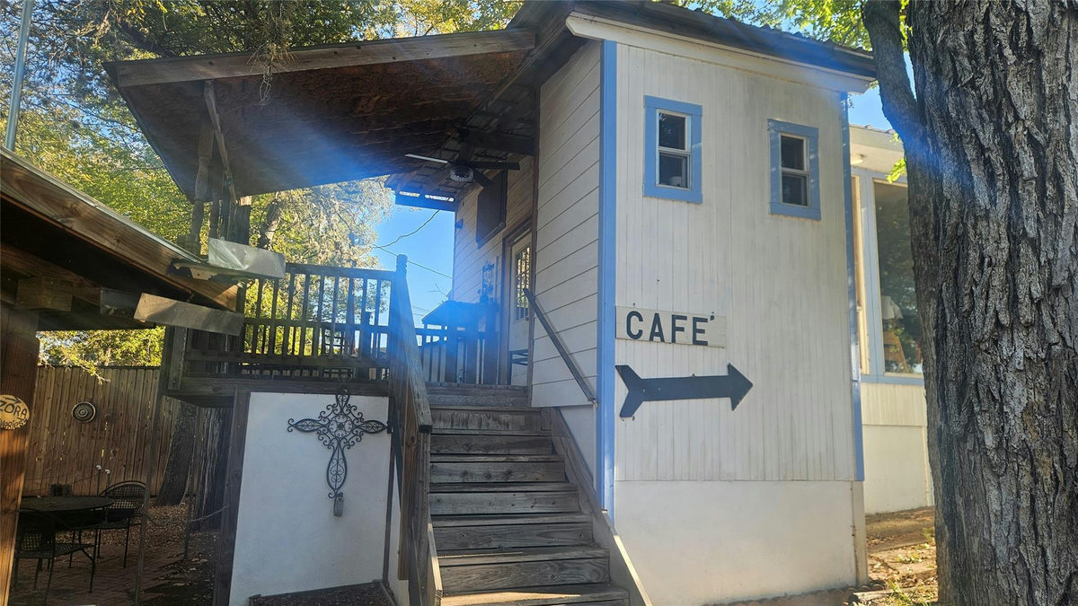 426 State Highway 21 #B None W — photo 2