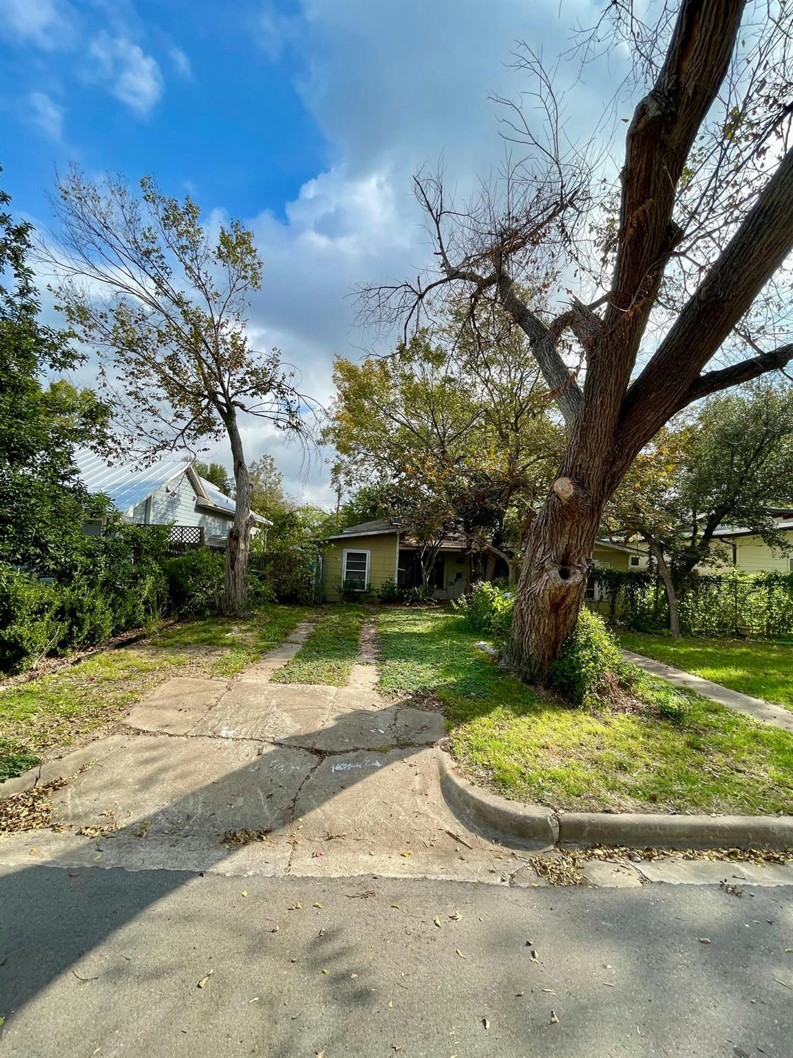 4901 W Park Dr — photo 4