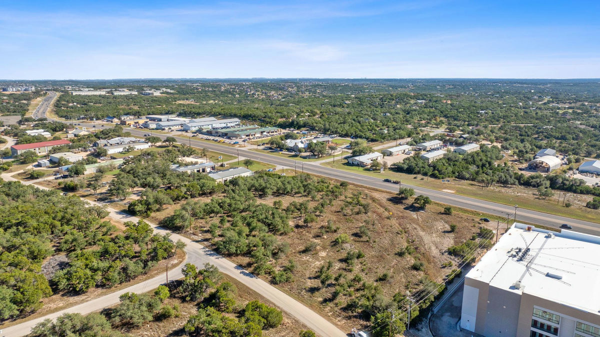 3981 & 3983 E Highway 290 — photo 5