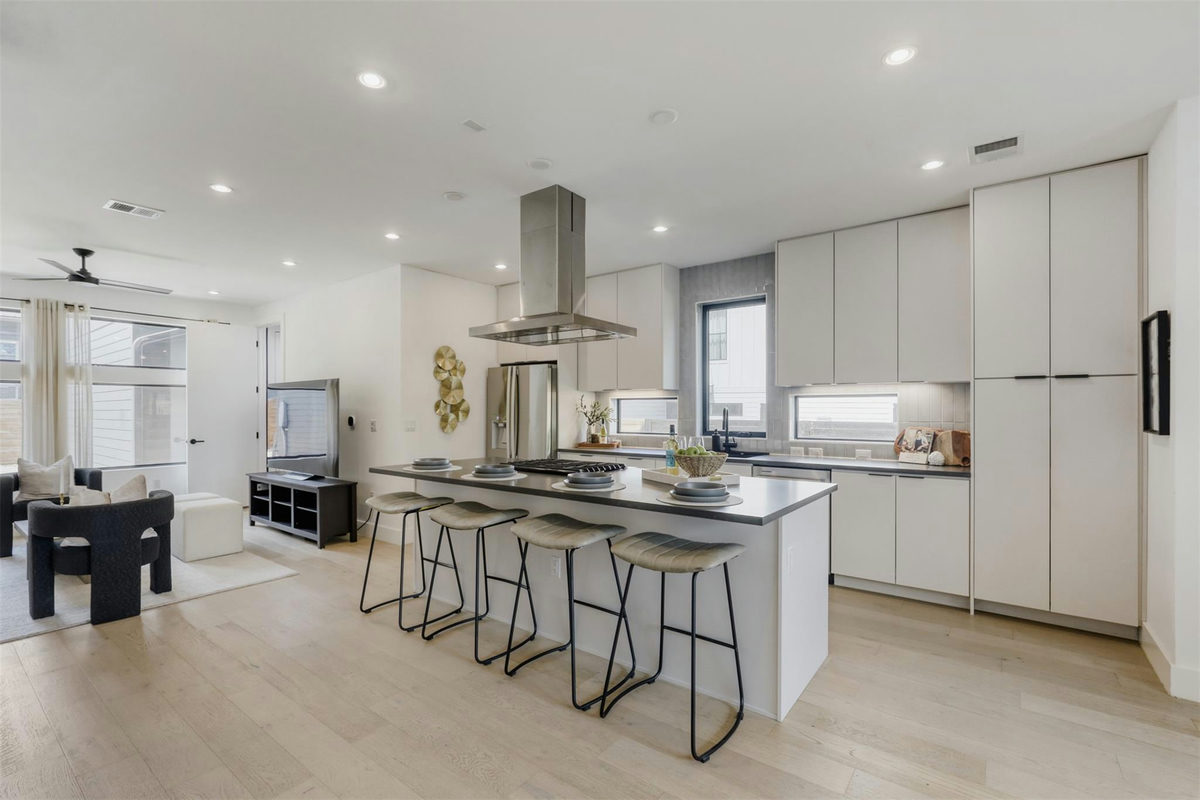 3300 E Martin Luther King Jr Blvd #B — photo 3