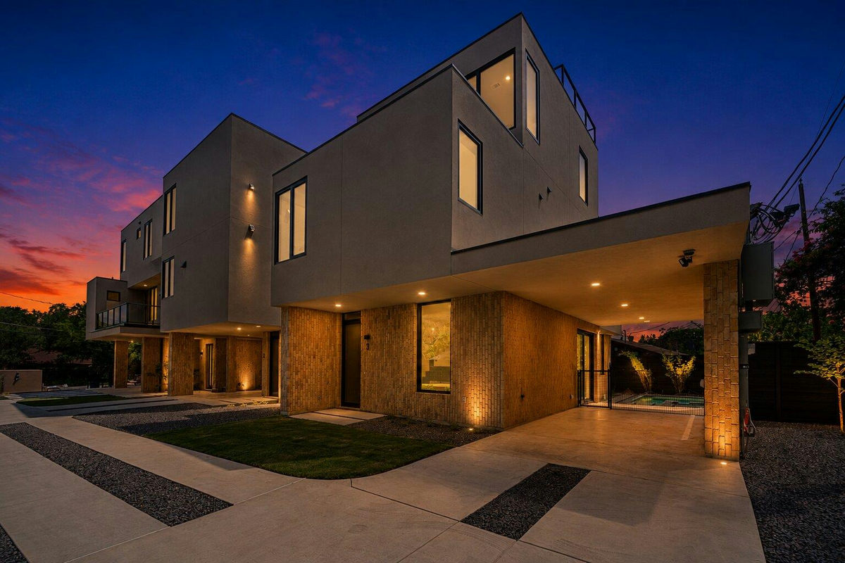 1403 Barton Hills Dr #3 — photo 2