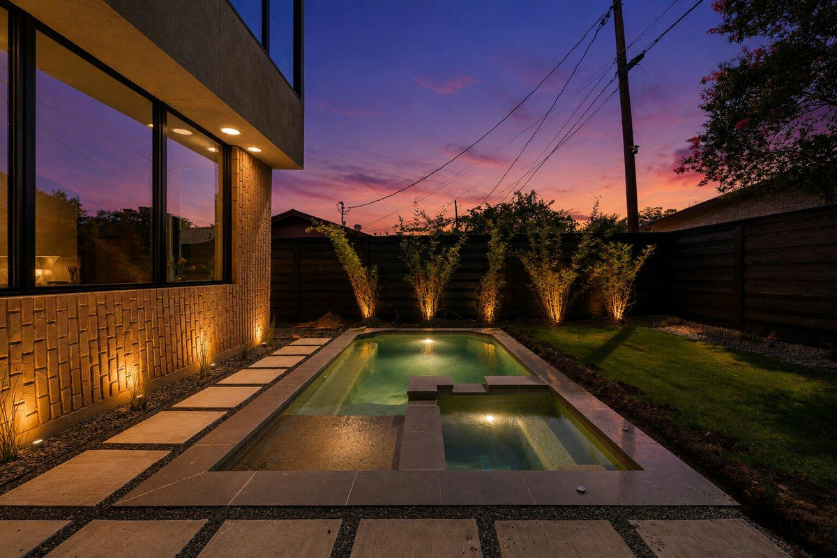 1403 Barton Hills Dr #3 — exterior