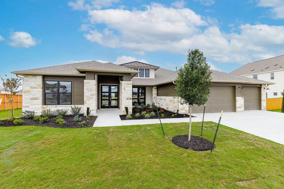 201 Clancy Dr — exterior