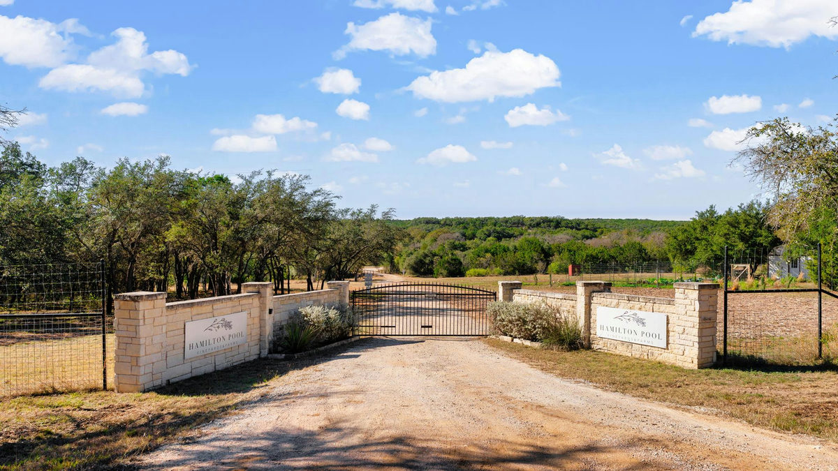 25711 Hamilton Pool Rd — photo 3