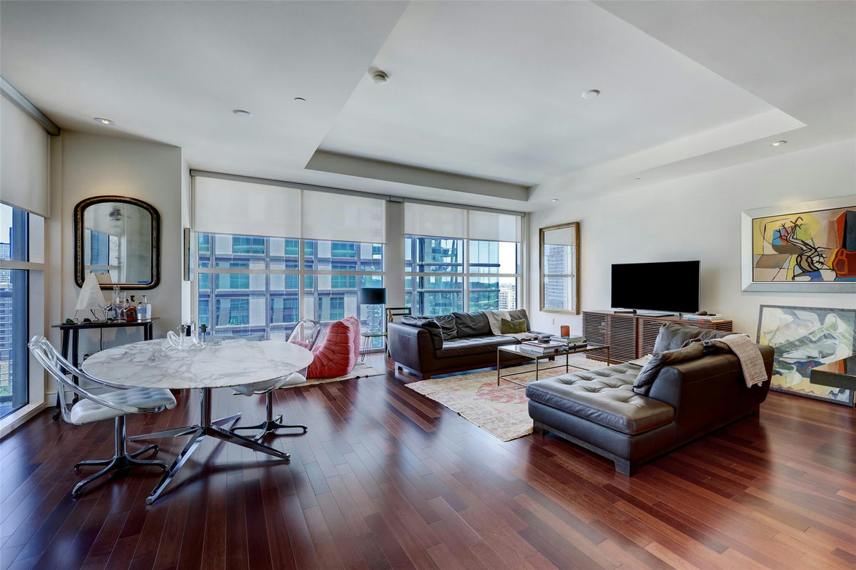 98 San Jacinto Blvd #1803 — exterior