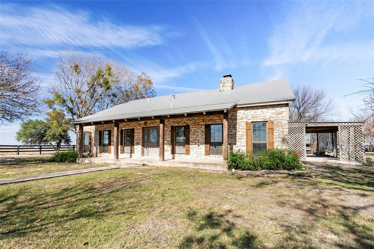 12914 Pfluger Berkman Rd — photo 4
