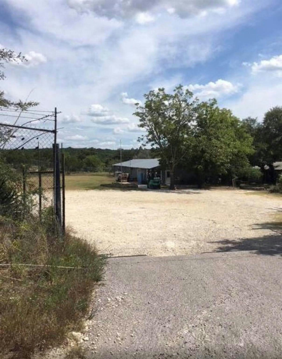 13033 Highway Fm 2769 — photo 2