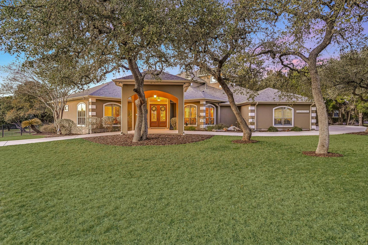 2609 Camel Trl — photo 3