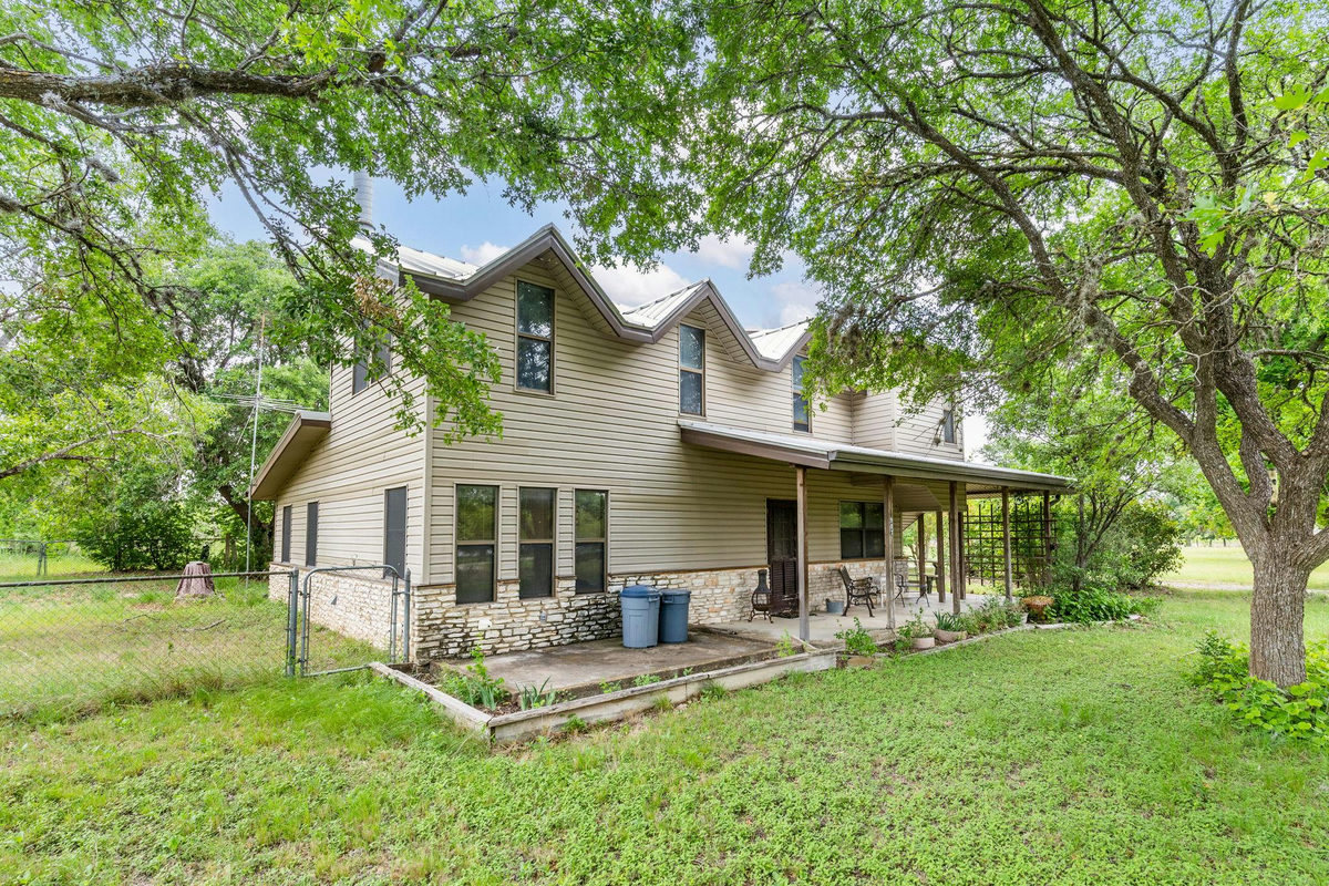 907 Horace Howard Dr — photo 5