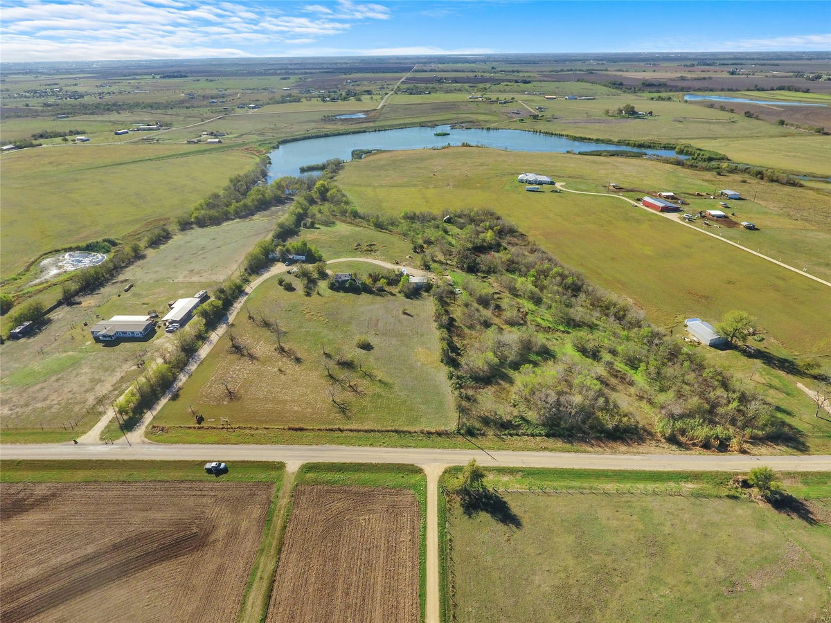 4580 County Road 404 — photo 3