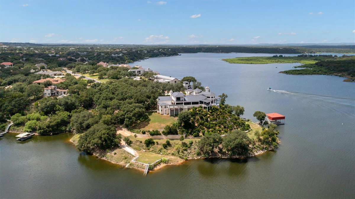 26100 Countryside Dr — exterior