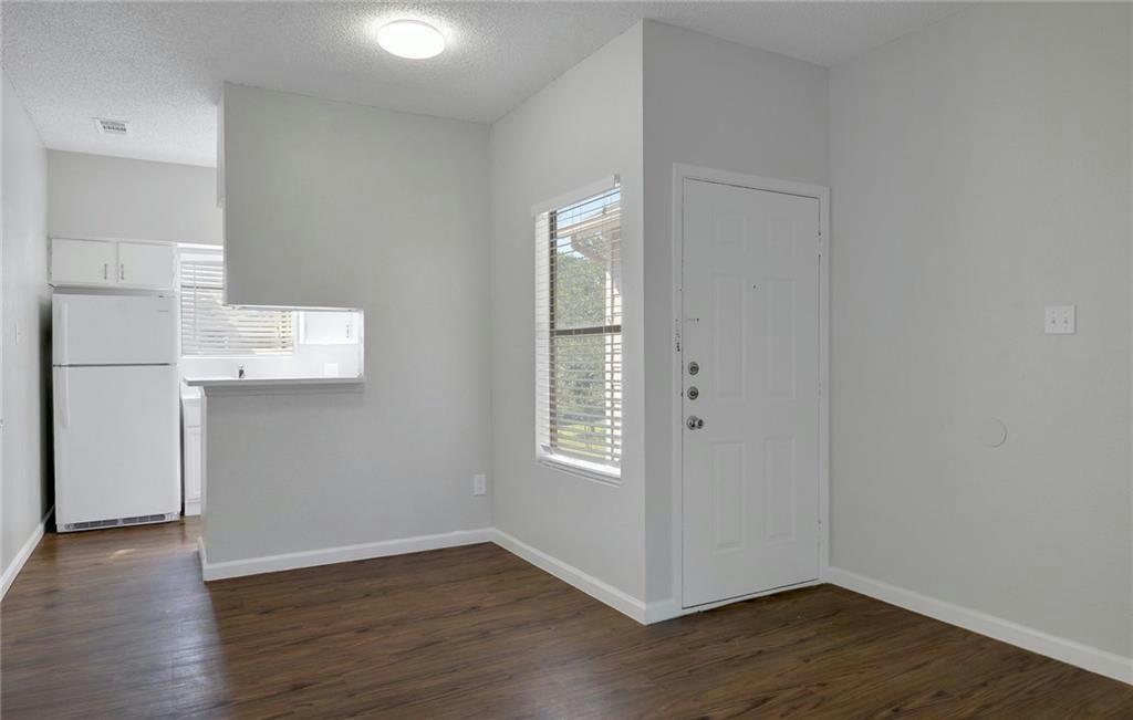 9509 Kempler Dr — photo 3