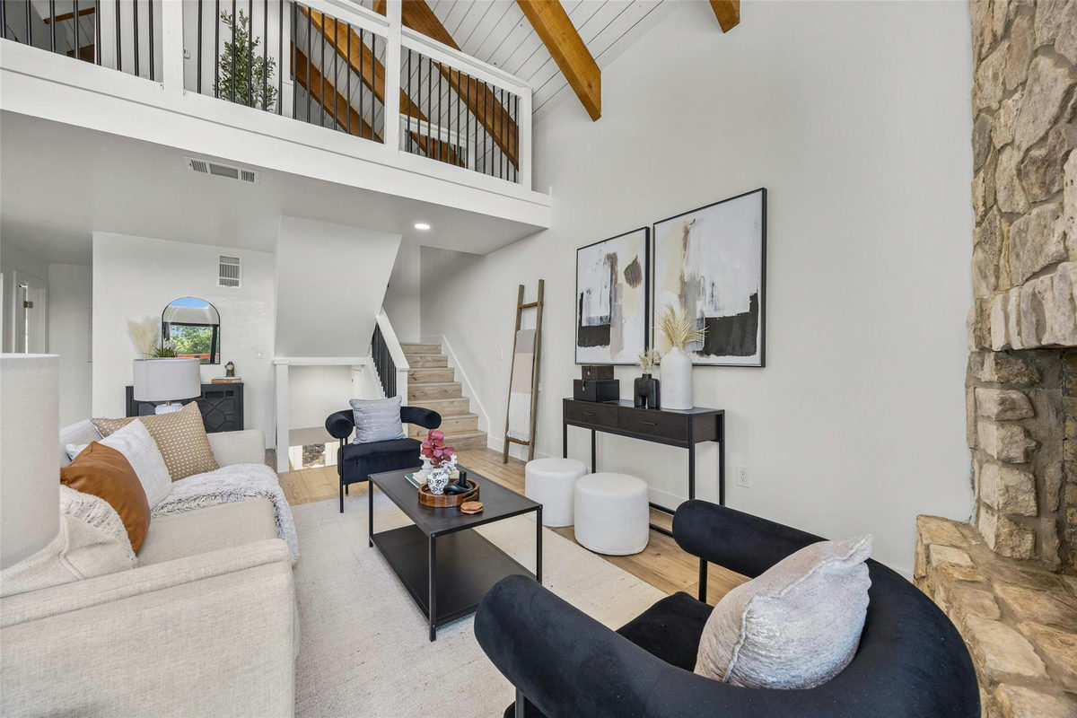 19005 Venture Dr — photo 5