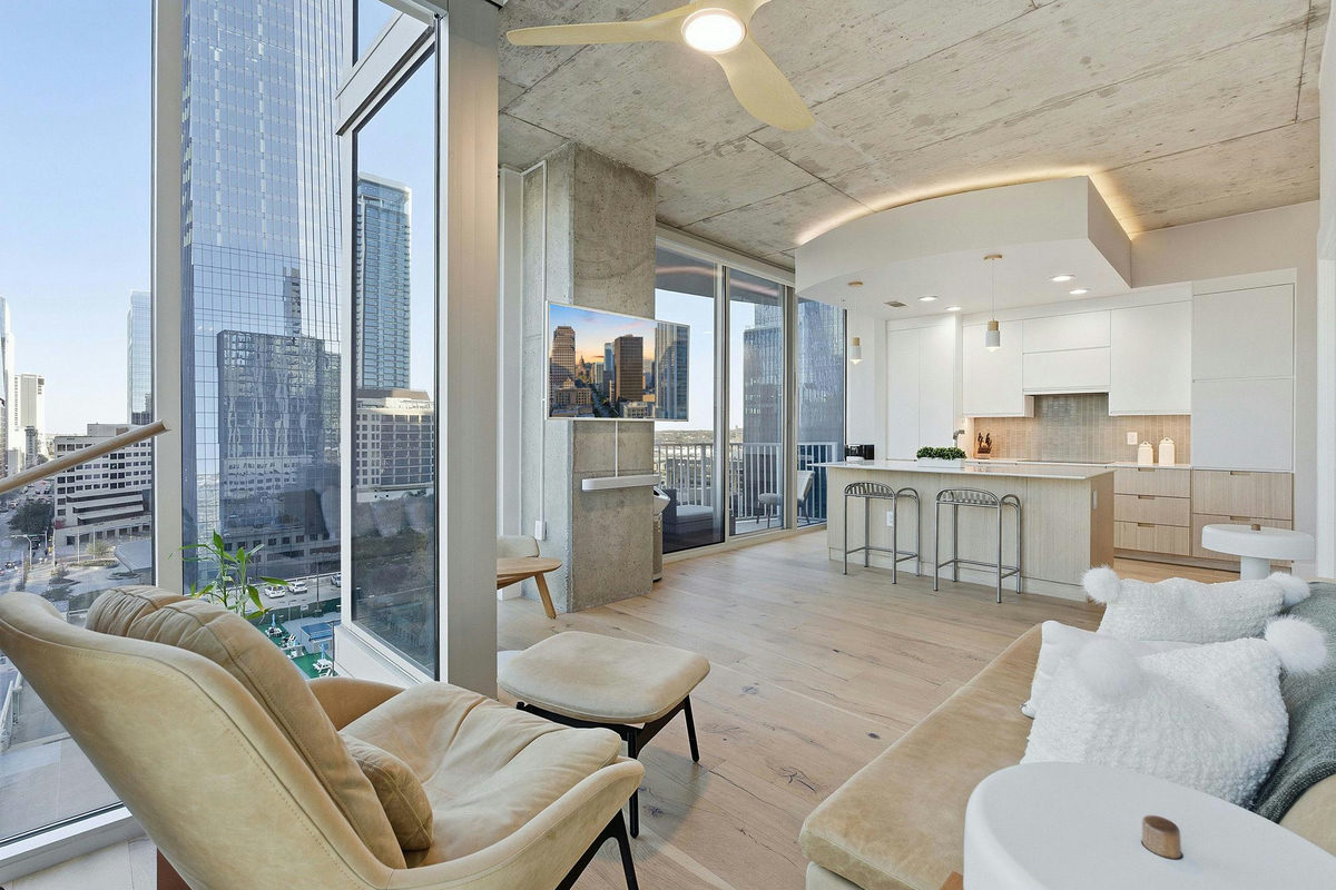 360 Nueces St #1217 — photo 2