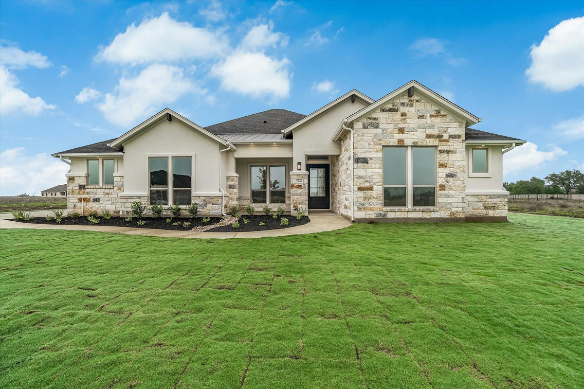 2869 Honeywood Dr — exterior