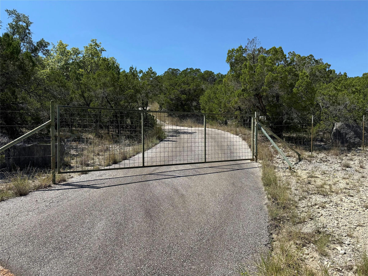 00 Post Oak Bend Rd — photo 4