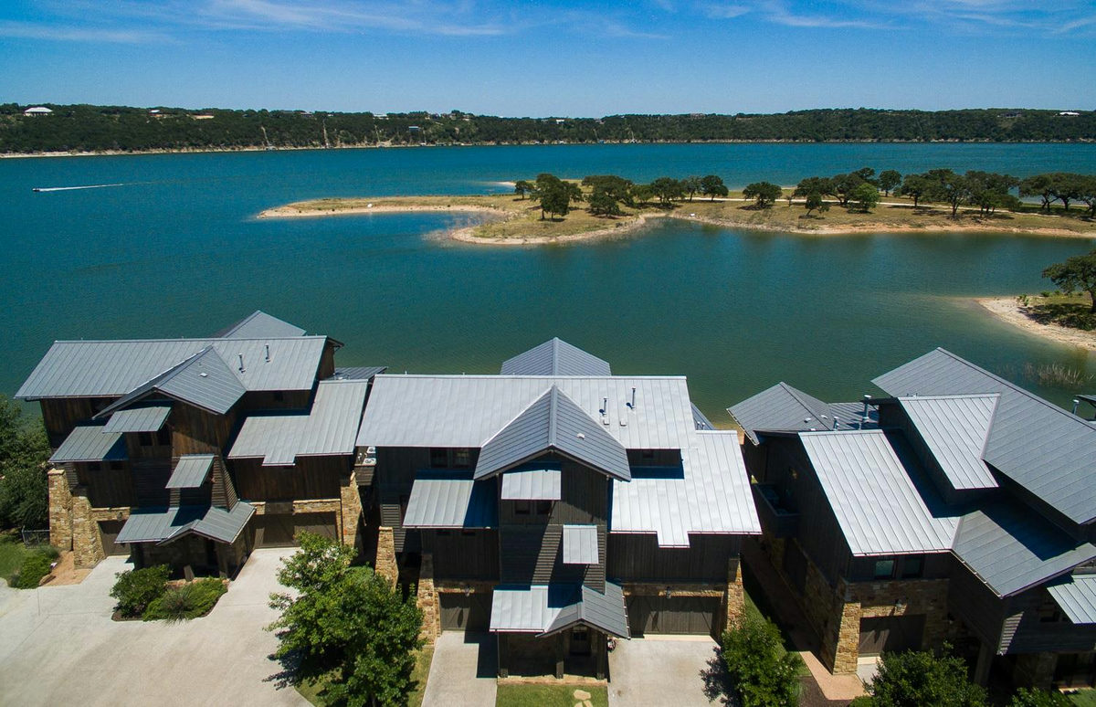 2217 Seabiscuit Cv #113 — exterior