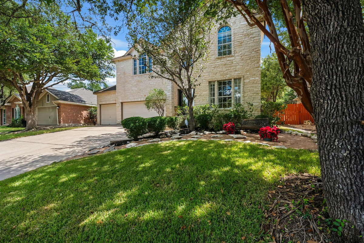 3411 Latimer Dr — photo 4