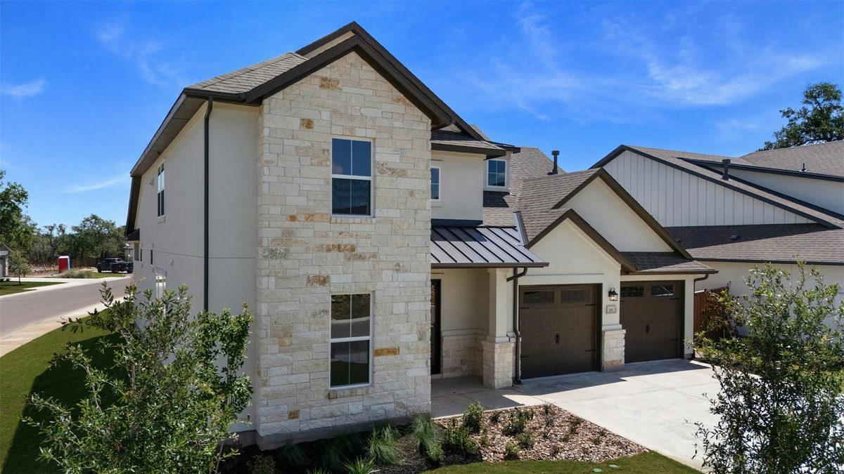 101 Buckaroo Dr — photo 2