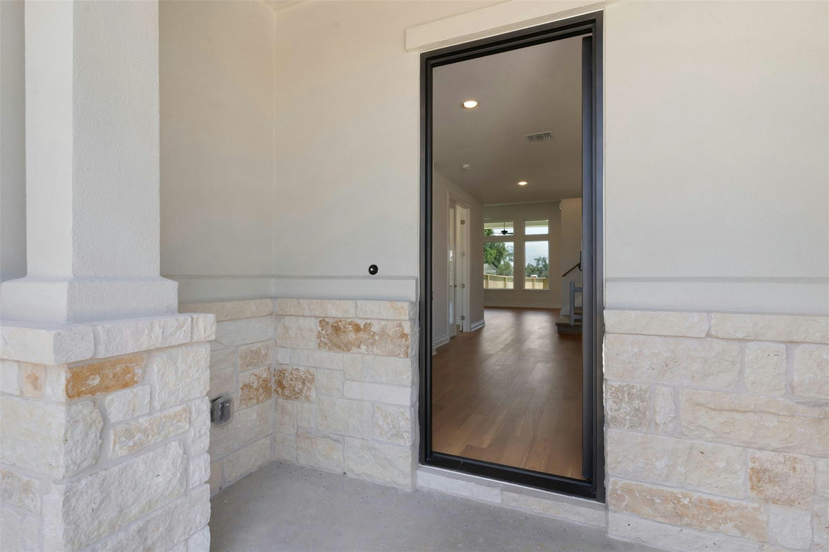101 Buckaroo Dr — photo 5