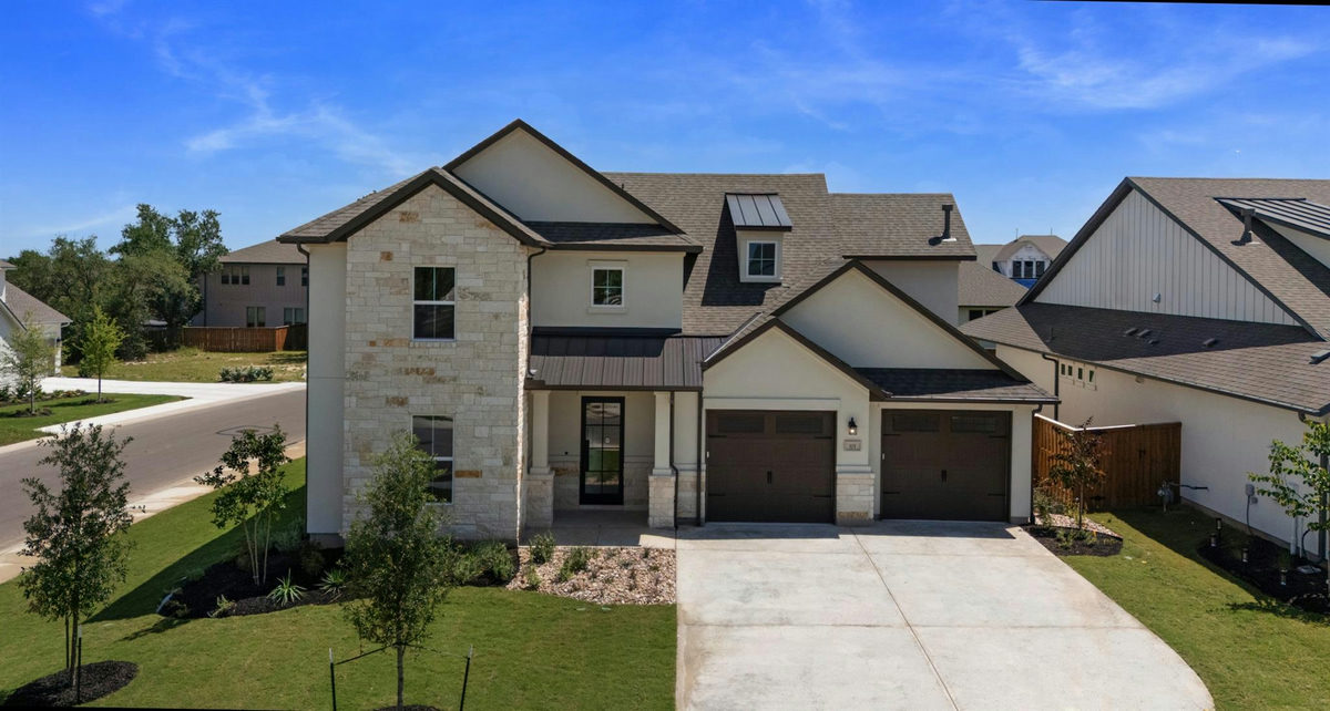101 Buckaroo Dr — exterior