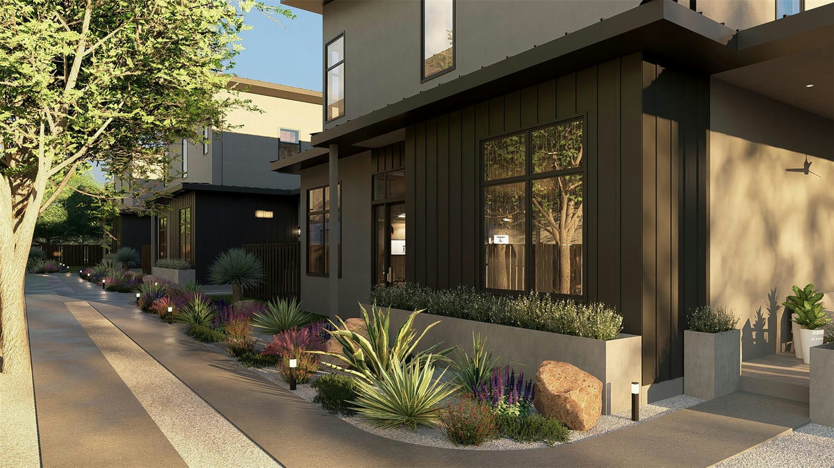 4412 S 1st St #2 — exterior