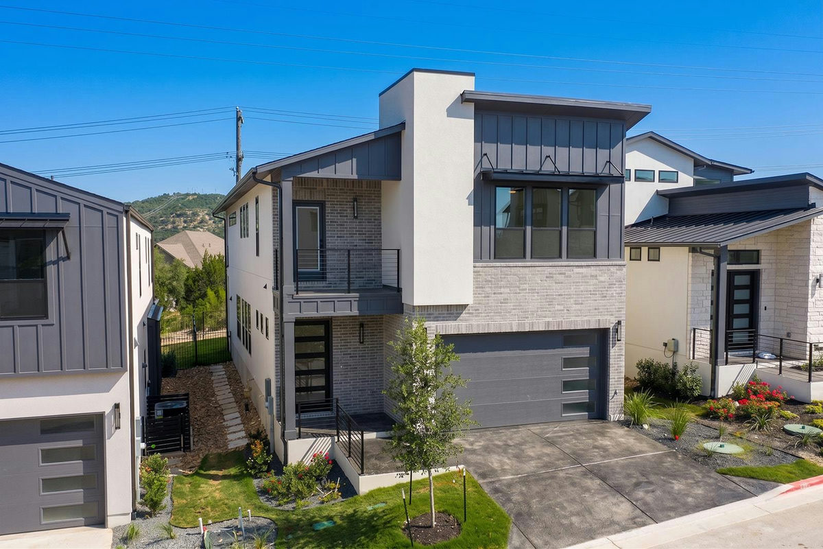 403 Austin Heights Rd — exterior