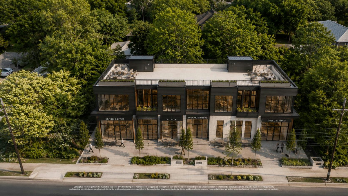 2104 E Martin Luther King Jr Blvd — exterior