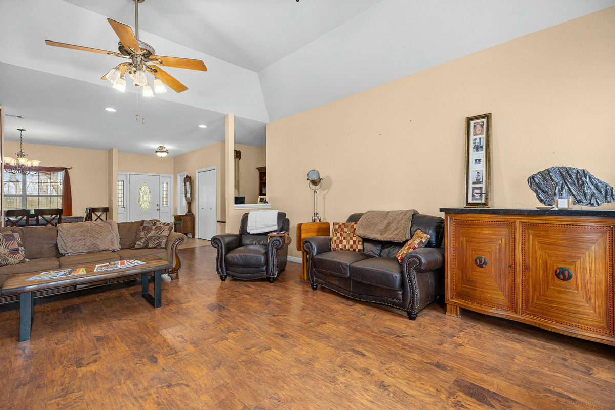 75 County Road 129 — photo 4